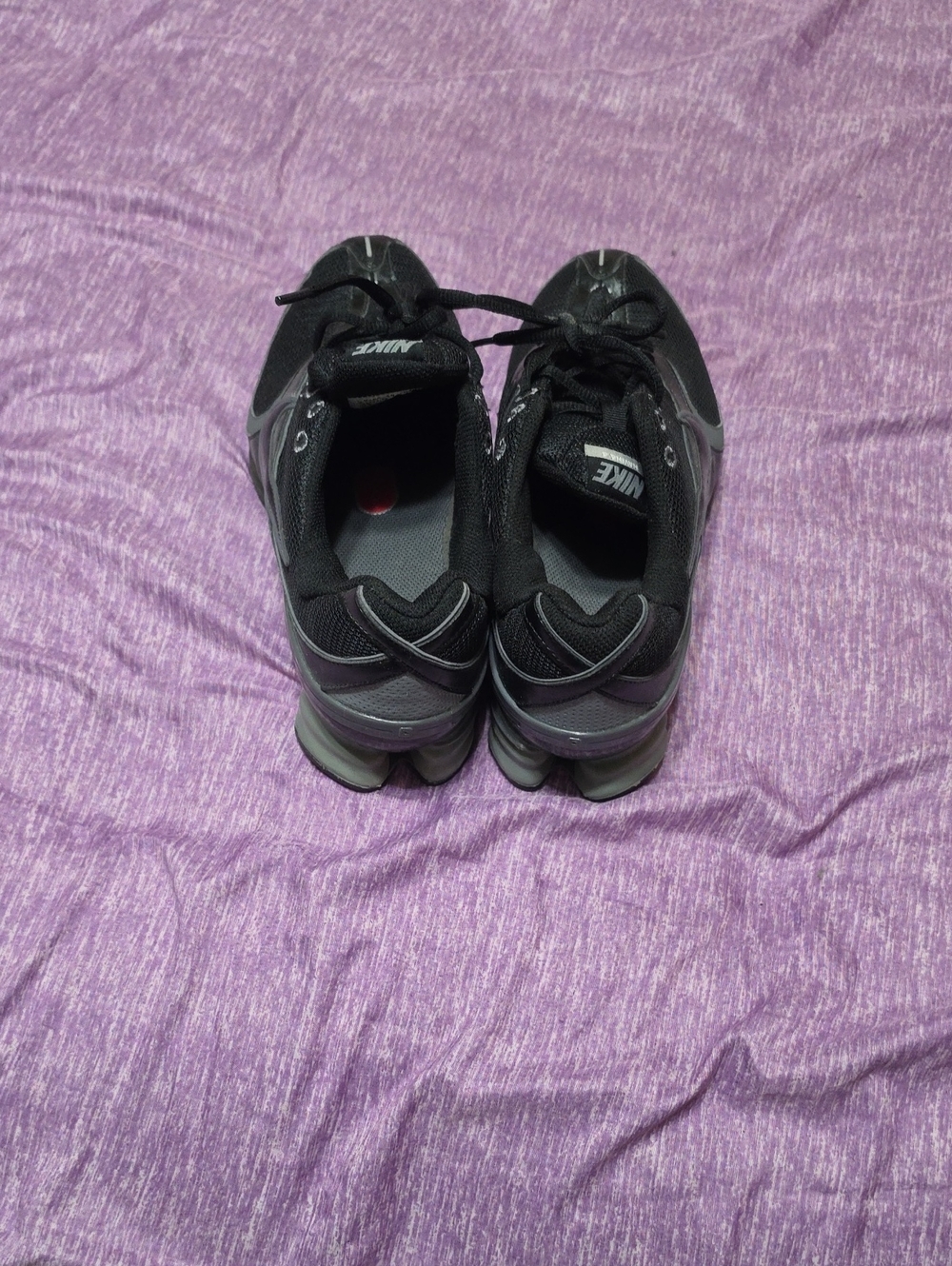 Nike Black and Purple Athletic Sneakers 8.5 Women